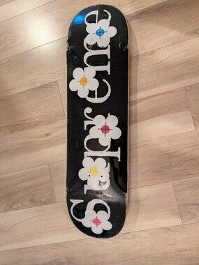 use supreme flower skateboard deck